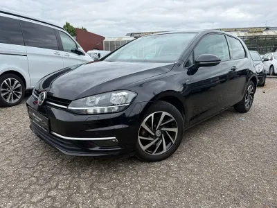 Gebraucht VW Golf VII Join 116 PS (85 kW) 2018 Schwarz Limousine