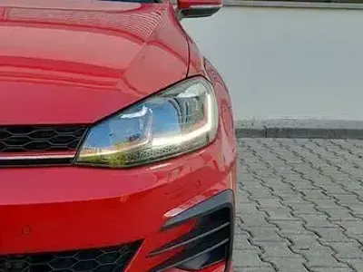 Gebraucht VW Golf VII GTI 245 PS (180 kW) 2019 Rot Limousine