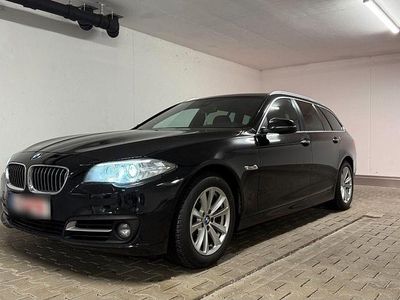 Gebraucht BMW 525 Sport Line 218 PS (160 kW) 2013 Schwarz Kombi