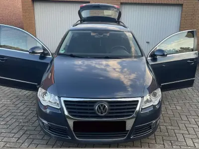 Gebraucht VW Passat Comfortline 116 PS (85 kW) 2006 Blau Kombi