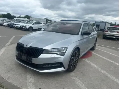 Gebraucht Skoda Superb SportLine 150 PS (110 kW) 2022 Silber Kombi