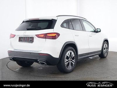 Gebraucht Mercedes GLA200 Progressive 163 PS (119 kW) 2024 Polarweiß SUV