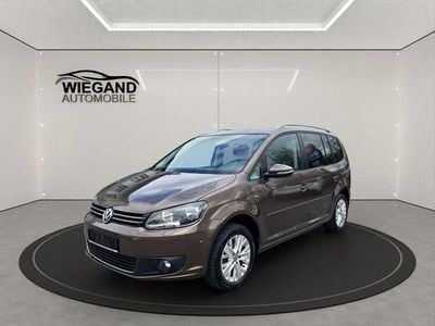 Gebraucht VW Touran Life 140 PS (102 kW) 2013 Blau Van / Kleinbus