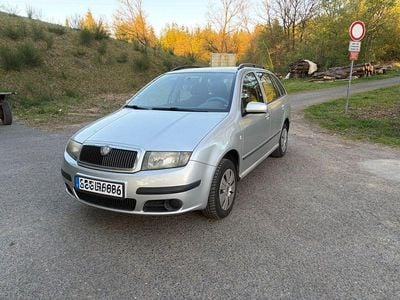 Second-hand Skoda Fabia Ambiente 80 CP (58 kW) 2008 Argintiu Break