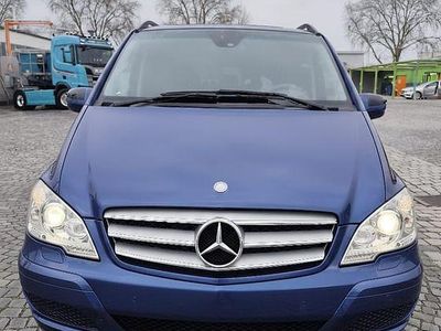 Gebraucht Mercedes Viano Edition 224 PS (164 kW) 2012 Blau Van / Kleinbus