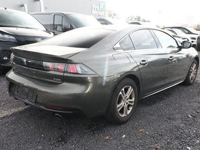 Gebraucht Peugeot 508 Allure 181 PS (133 kW) 2021 Smart grey metallic smart grey metallic Limousine