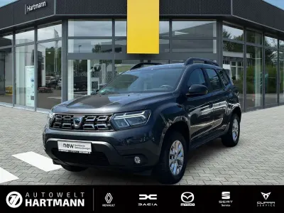 Gebraucht Dacia Duster Comfort 101 PS (74 kW) 2022 Grau SUV