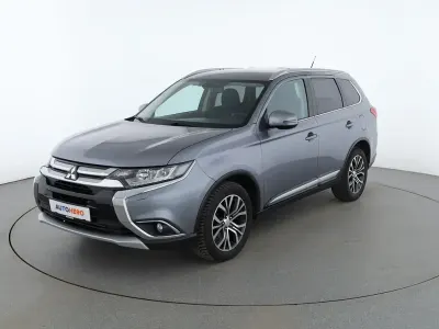 Gebraucht Mitsubishi Outlander 150 PS (110 kW) 2016 Grau SUV