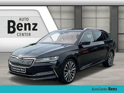Gebraucht Skoda Superb LAURIN & KLEMENT 218 PS (160 kW) 2021 Schwarzmagic perleffekt met. Kombi