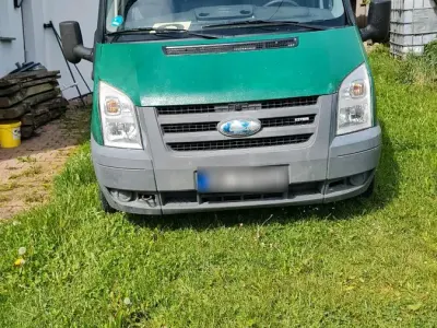 Gebraucht Ford Transit 2009 Grün Van / Kleinbus