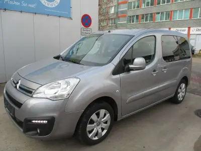 Gebraucht Citroën Berlingo SELECTION 110 PS (80 kW) 2018 Grau Van / Kleinbus