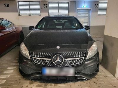 Mercedes 220