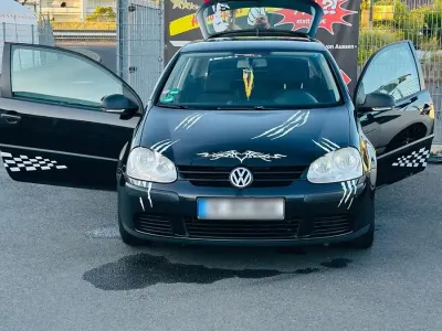 Gebraucht VW Golf V 80 PS (58 kW) 2005 Schwarz Kleinwagen