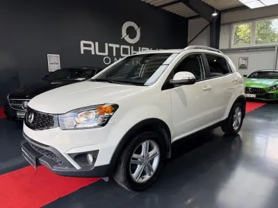 Gebraucht SsangYong Korando 150 PS (110 kW) 2015 Weiß SUV