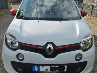 Używany Renault Twingo Experience 90 KM (66 kW) 2016 Biały Hatchback