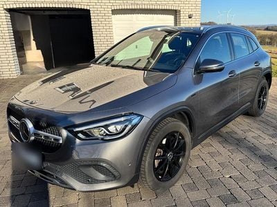Brugt Mercedes GLA250 Progressive 218 HK (160 kW) 2020 Sølv SUV