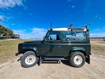 Usata Land Rover Defender 113 CV (83 kW) 1997 Verde Station wagon