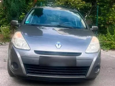 Gebraucht Renault Clio GrandTour 75 PS (55 kW) 2012 Grau Kombi