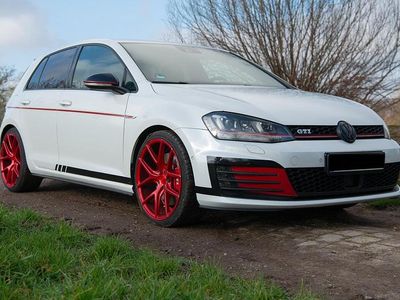 Gebraucht VW Golf VII GTI 230 PS (169 kW) 2014 Weiß Kleinwagen