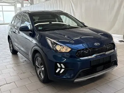 Używany Kia Niro 141 KM (103 kW) 2019 Niebieski SUV