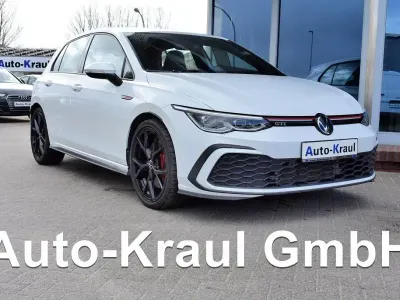 Gebraucht VW Golf VIII GTI 245 PS (180 kW) 2023 Weiß Limousine