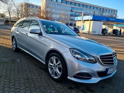Mercedes E220