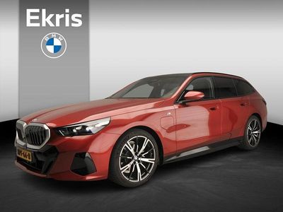 Usata BMW 530e M Sport 299 CV (219 kW) 2025 Rosso Station wagon