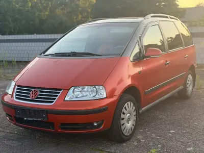 Gebraucht VW Sharan Trendline 140 PS (102 kW) 2009 Grau Van / Kleinbus