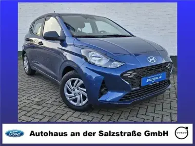 Gebraucht Hyundai i10 63 PS (46 kW) 2025 Vibrant blue Kleinwagen
