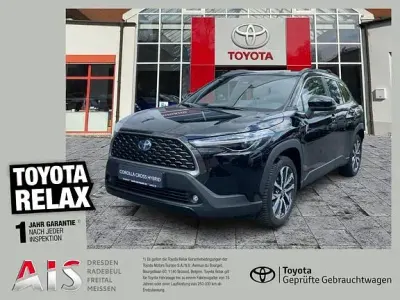 Gebraucht Toyota Corolla Cross Team 197 PS (144 kW) 2022 Attitude black mc. SUV