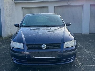 Gebraucht 2004 Fiat Stilo Kleinwagen | 1.500 € (Fairer Preis)