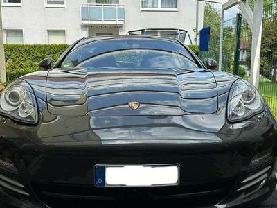 Porsche Panamera 4S