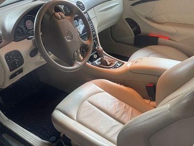 Gebraucht Mercedes CLK200 Avantgarde 184 PS (135 kW) 2007 Cabrio