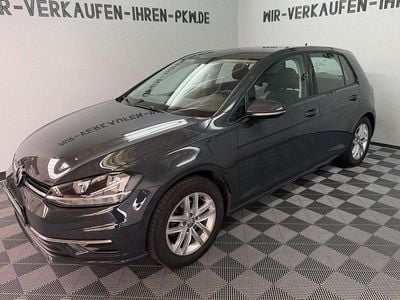 Gebraucht VW Golf VII Comfortline 86 PS (63 kW) 2019 Grau Limousine