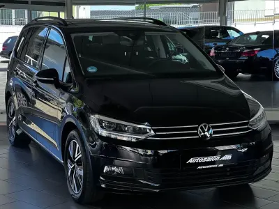 Usata VW Touran Comfortline 150 CV (110 kW) 2024 Nero Monovolume