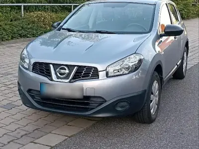 Gebraucht Nissan Qashqai 116 PS (85 kW) 2012 Grau SUV