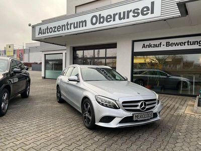 Gebraucht Mercedes C180 Avantgarde 122 PS (89 kW) 2020 Silber Kombi