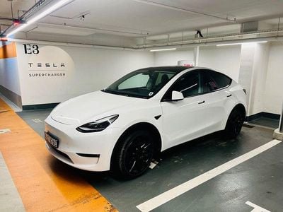 Weiß Gebraucht 2022 Tesla Model Y Long Range AWD SUV | 29.500 € (Guter Preis)