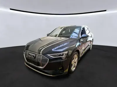 Usata Audi e-tron S-Line 300 kW (408 CV) 2022 Grigio SUV