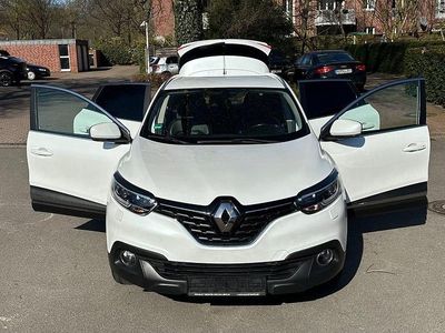 Gebraucht Renault Kadjar LIMITED 131 PS (96 kW) 2018 Weiß SUV