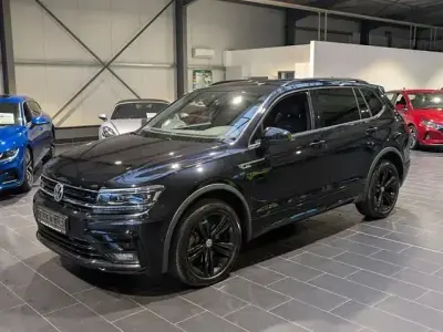 Gebraucht VW Tiguan Allspace Highline 200 PS (147 kW) 2021 Schwarz SUV