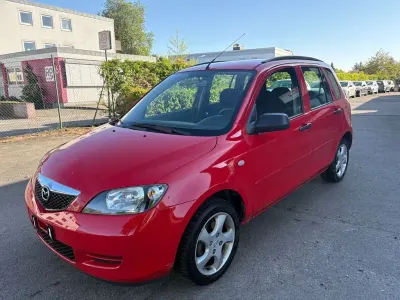 Usata Mazda 2 Active 80 CV (58 kW) 2003 Rosso Utilitaria