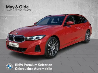 Gebraucht BMW 330 Sport Line 286 PS (210 kW) 2023 Rot Kombi