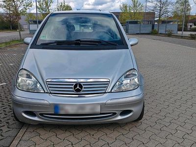 Usata Mercedes A170 Elegance 95 CV (69 kW) 2003 Argento Monovolume