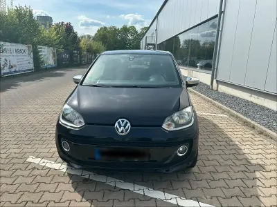 Usata VW up! high up! 75 CV (55 kW) 2014 Nero Utilitaria