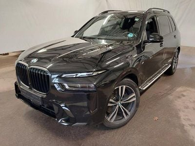 Gebraucht BMW X7 M Sport 381 PS (280 kW) 2025 Schwarz SUV