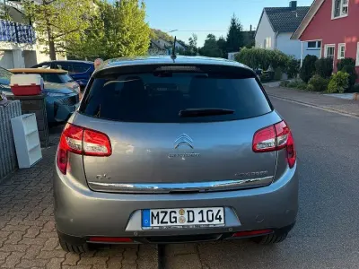 Gebraucht Citroën C4 Aircross Start 114 PS (83 kW) 2016 Grau SUV
