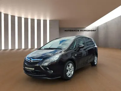 Gebraucht Opel Zafira Tourer 150 PS (110 kW) 2012 Braun Van / Kleinbus