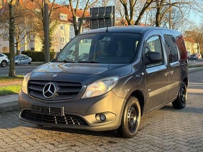 Mercedes Citan 109