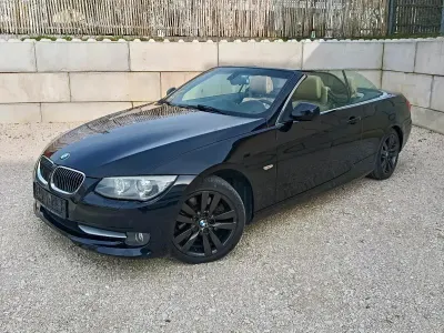 Gebraucht BMW 325 Cabriolet Sport Line 204 PS (150 kW) 2011 Schwarz Cabrio